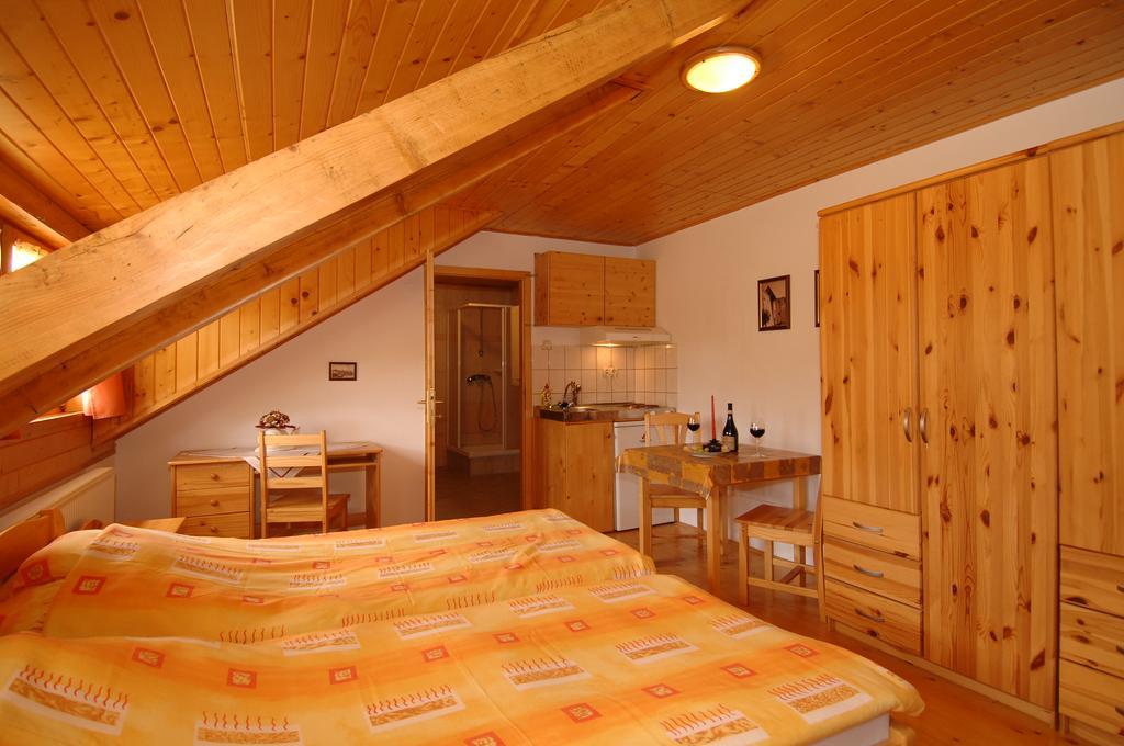 Eletfa Vendeghaz Hotel Егер Екстериор снимка