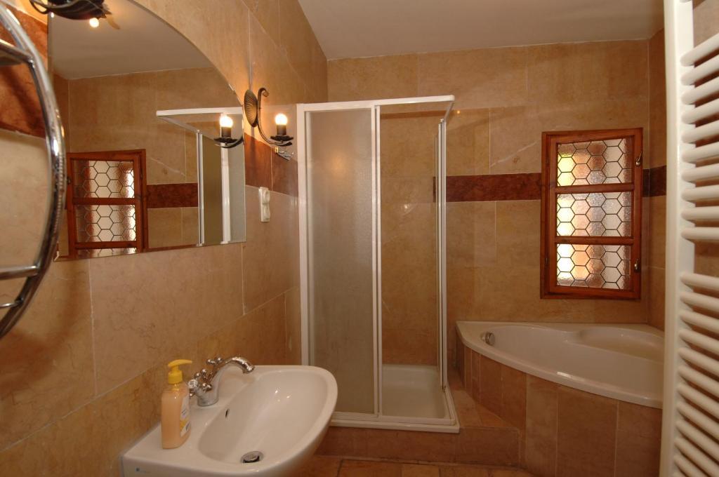Eletfa Vendeghaz Hotel Егер Стая снимка