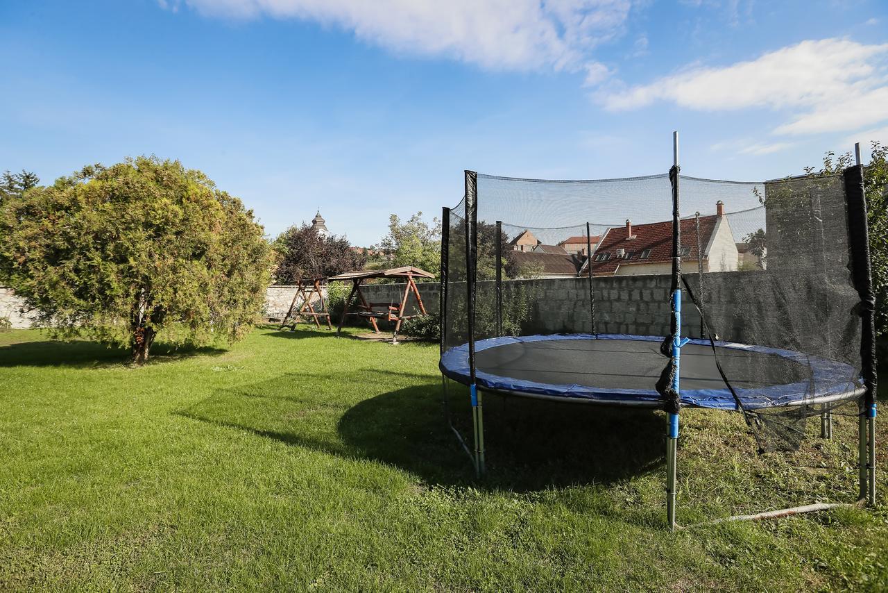 Eletfa Vendeghaz Hotel Егер Екстериор снимка